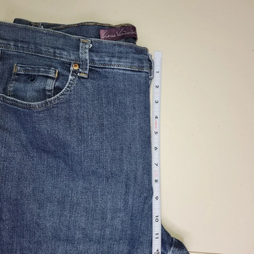 Gloria Vanderbilt Amanda Jeans Womens Size 16W Relaxed Fit Classic Blue‎ Denim - Picture 6 of 8